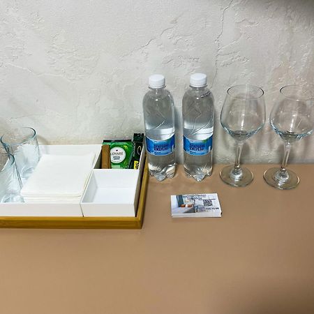 Myfreedom Апартаменти Метро Кловська, Військовий Госпіталь Kijów Zewnętrze zdjęcie